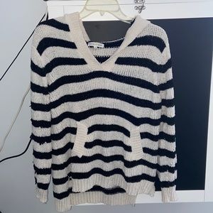 Woven Heart Stripped Hooded Sweater Size Medium